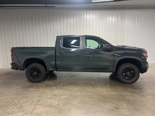 2026 Chevrolet Silverado 1500 CREW CUSTOM TB 4WD