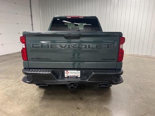 2026 Chevrolet Silverado 1500 CREW CUSTOM TB 4WD