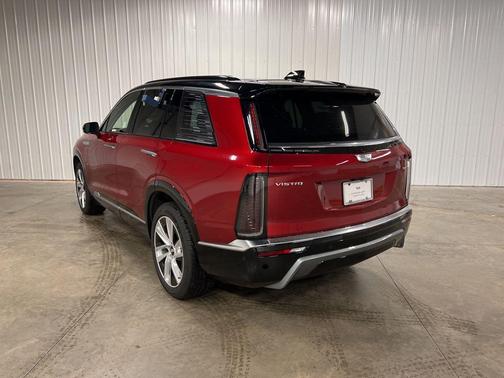 2026 Cadillac VISTIQ Luxury