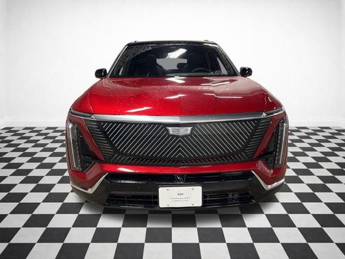 2026 Cadillac VISTIQ Luxury