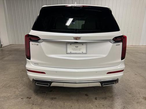 2025 Cadillac XT6 Premium Luxury AWD