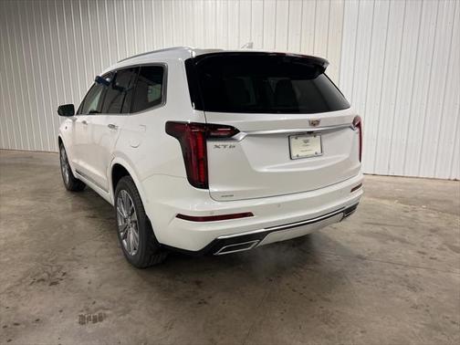 2025 Cadillac XT6 Premium Luxury AWD