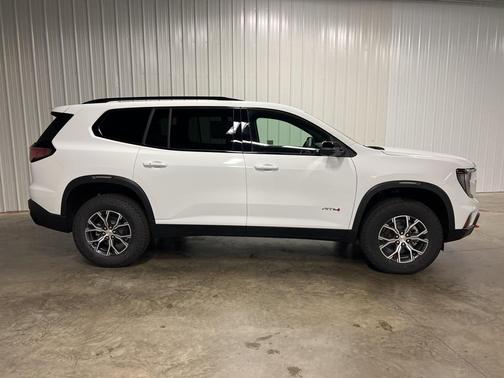 2026 GMC Acadia AT4 AWD