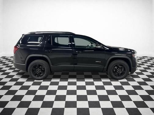 2021 GMC Acadia AWD AT4