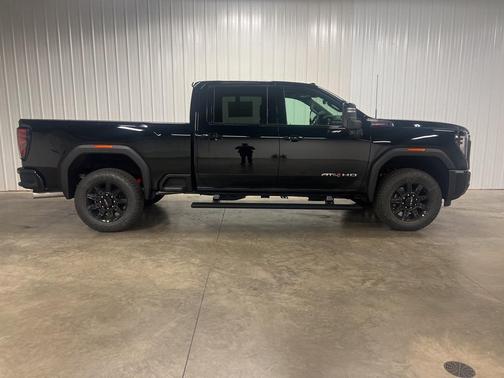 2026 GMC Sierra 2500 Base