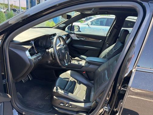 Stellar Black Metallic 2021 Cadillac XT6 Sport AWD