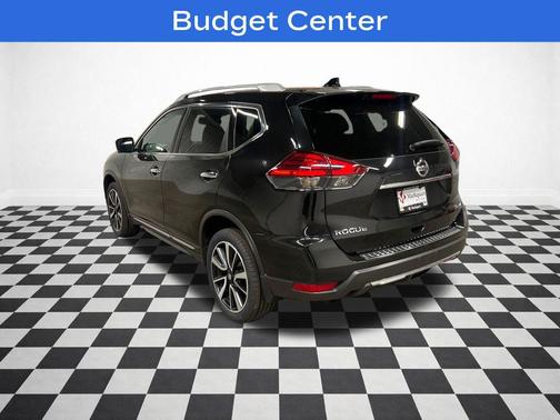 Magnetic Black 2017 Nissan Rogue SL