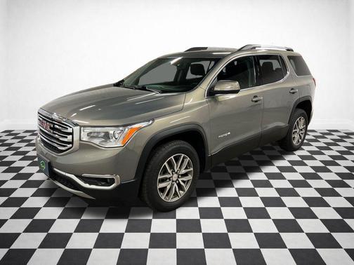 Tan 2019 GMC Acadia SLE-2