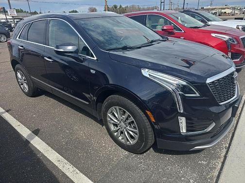 2022 Cadillac XT5 Premium Luxury