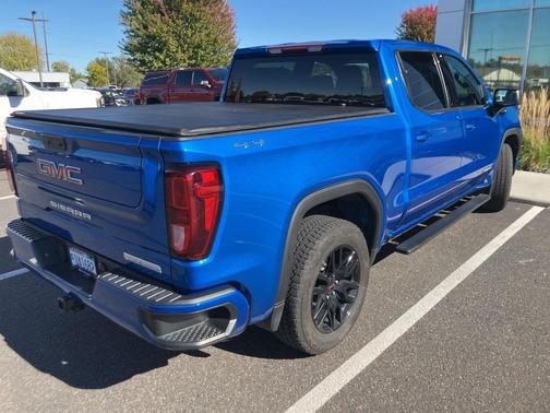 2022 GMC Sierra 1500 Elevation