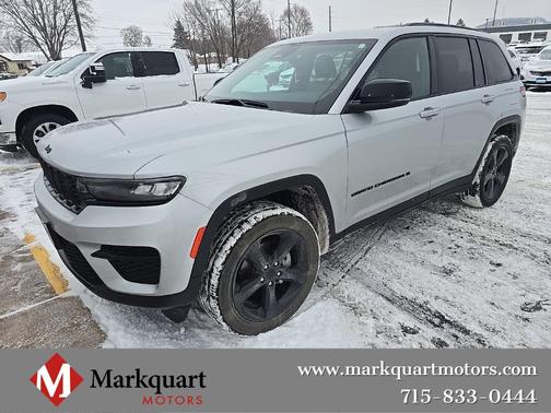2024 Jeep Grand Cherokee Altitude