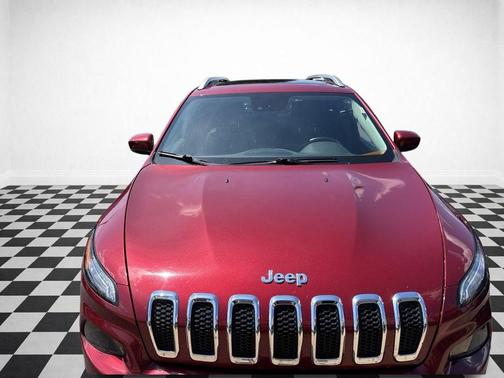 Deep Cherry Red Crystal Pearlcoat 2016 Jeep Cherokee Limited