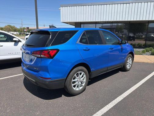 Riptide Blue Metallic 2024 Chevrolet Equinox 1LT
