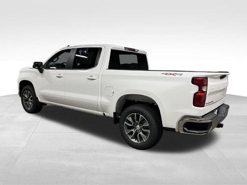 Summit White 2026 Chevrolet Silverado 1500 Base