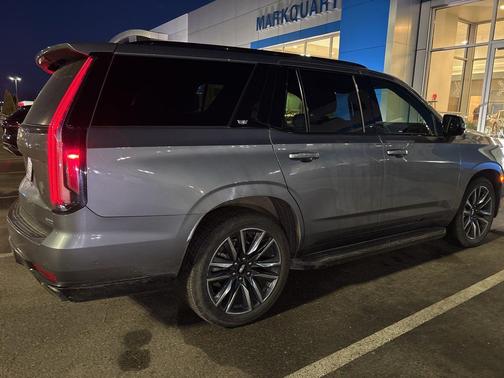 2021 Cadillac Escalade Sport