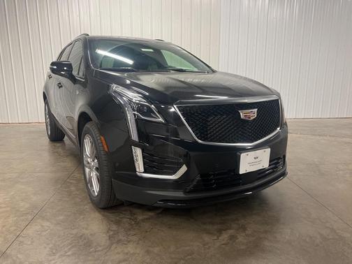 2025 Cadillac XT5 Sport