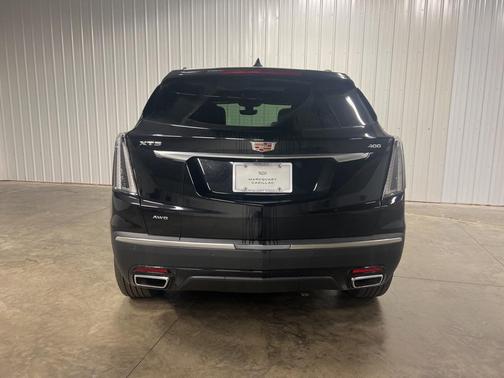 2025 Cadillac XT5 Sport