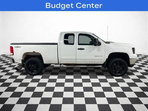 Summit White 2013 GMC Sierra 2500 SLE