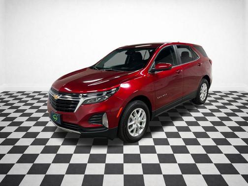 Radiant Red Tintcoat 2024 Chevrolet Equinox 1LT