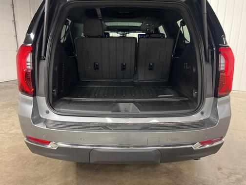 2026 GMC Yukon XL 4WD ELEVATION