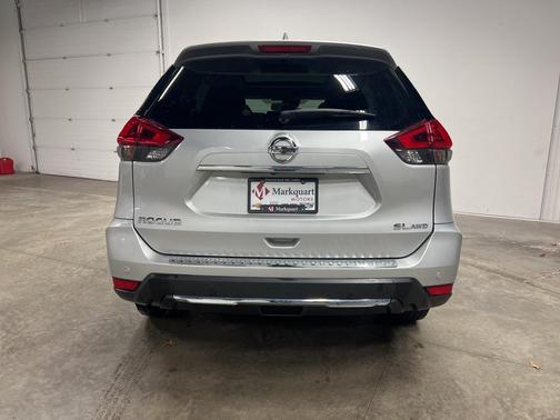 2020 Nissan Rogue SL