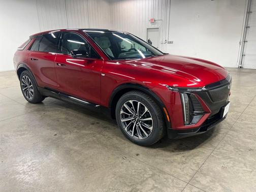 2026 Cadillac LYRIQ Premium Sport