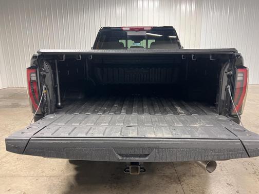 2025 GMC Sierra 2500 AT4