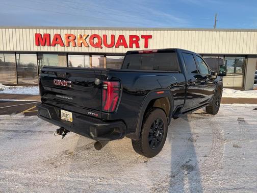 2025 GMC Sierra 2500 AT4