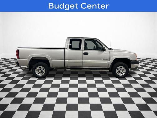 2004 Chevrolet Silverado 2500 LS H/D Extended Cab