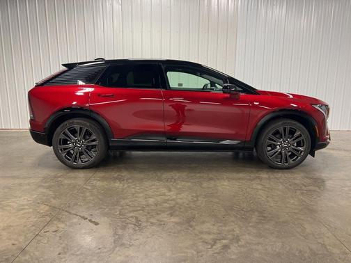 2026 Cadillac OPTIQ Premium Sport