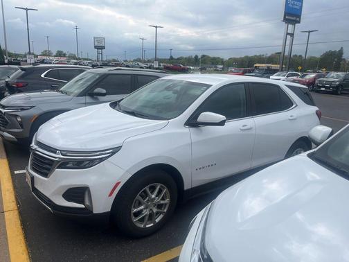 Summit White 2022 Chevrolet Equinox 1LT