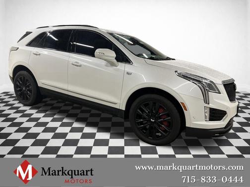 Crystal White Tricoat 2023 Cadillac XT5 Sport