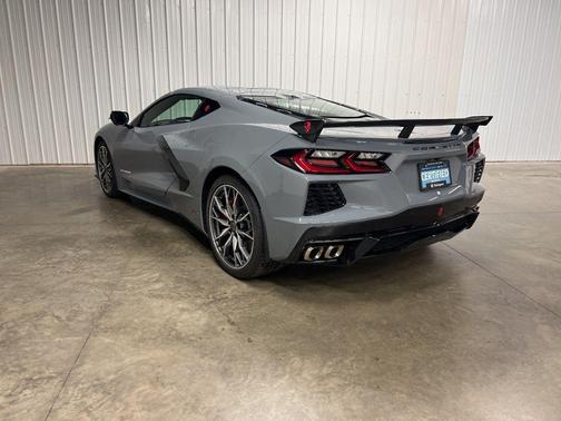 2025 Chevrolet Corvette Stingray w/3LT