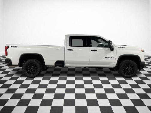 2026 Chevrolet Silverado 3500 LTZ