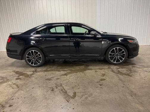 2017 Ford Taurus Limited