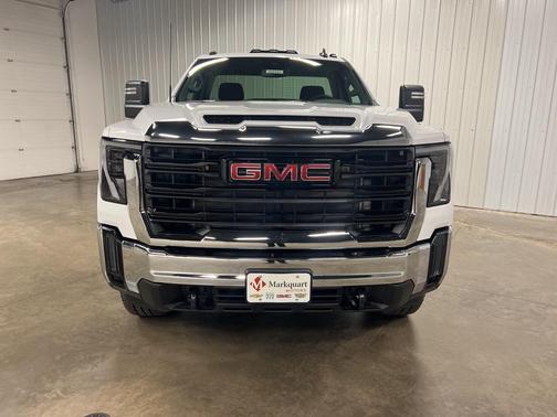 2026 GMC Sierra 2500 Base