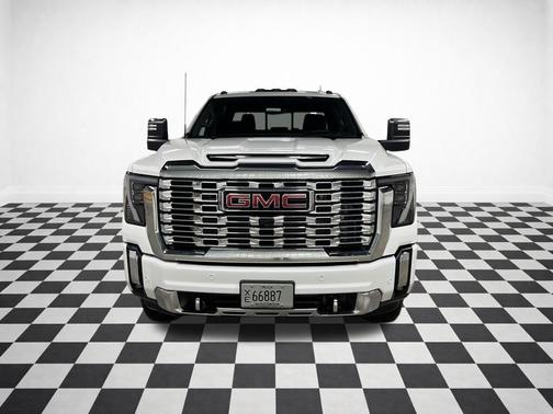 2024 GMC Sierra 2500 Denali