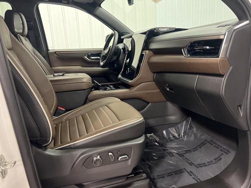 2025 GMC Yukon XL Denali Ultimate