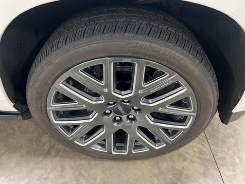 2025 GMC Yukon XL Denali Ultimate