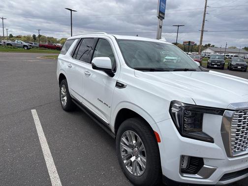 Summit White 2024 GMC Yukon Denali