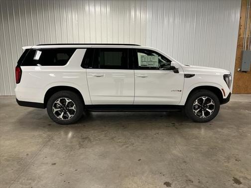 2025 GMC Yukon XL AT4