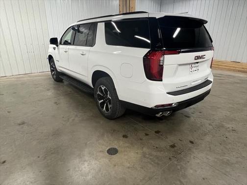 2025 GMC Yukon XL AT4