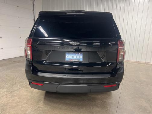 2023 Chevrolet Suburban 4WD Z71