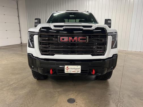 2026 GMC Sierra 2500 AT4