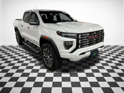 Summit White 2024 GMC Canyon Denali