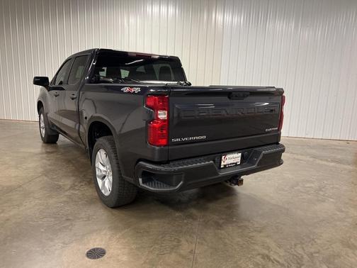 2022 Chevrolet Silverado 1500 Custom