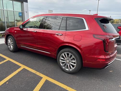2024 Cadillac XT6 Premium Luxury AWD