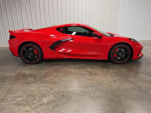2022 Chevrolet Corvette Stingray w/2LT