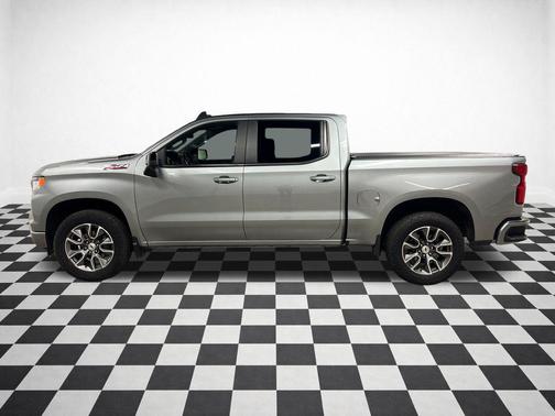 Sterling Gray Metallic 2024 Chevrolet Silverado 1500 RST