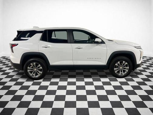 Summit White 2025 Chevrolet Equinox 1LT